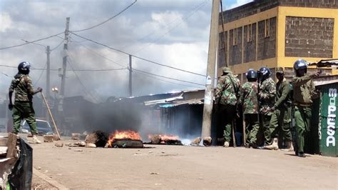 Maandamano madness: Kawangware area protestors clash with police – Nairobi News