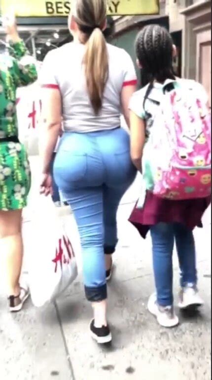 Thick Latina In Jeans Thisvid