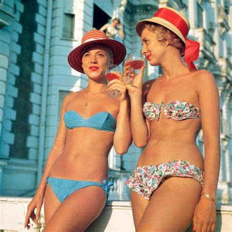 8 Hot Sexy Louella Parsons Bikini Pics