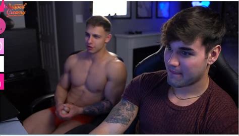 Two Hot Straight Friend In Cam Thisvid