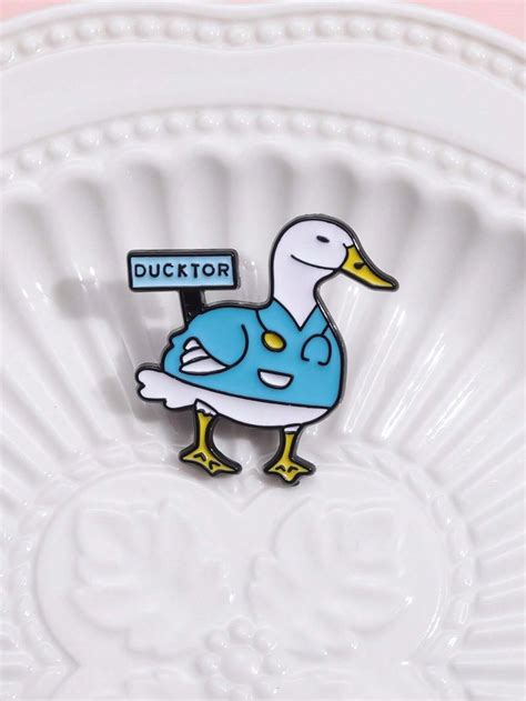 Broche de pato de dibujos animados Moda de Mujer SHEIN México