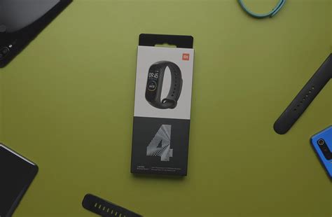 Обзор умного браслета Xiaomi Mi Band 4 (Mi Smart Band 4) - THE ROCO