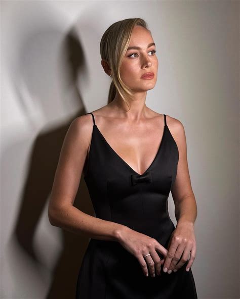 Brie Larson Tits DrunkenStepFather