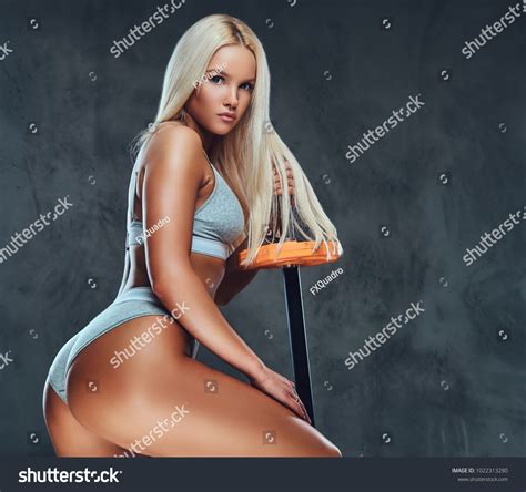 Sexy Blonde Fitness Model Posing Barbell Stock Photo 1022313280 Shutterstock