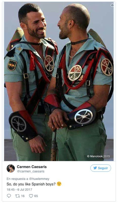 Polémica tuitera El desfile de la Legión española o del Orgullo Gay Shangay