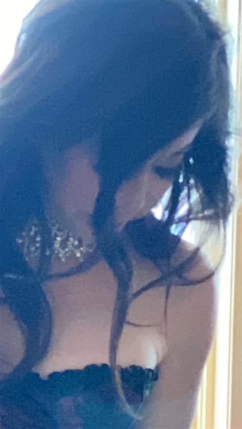 Asian MILF In Lovely Corset And Stockings 10 Pics XHamster