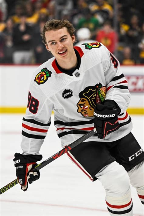 Connor Bedard Hockey Girlfriend Hot Hockey Players Hot Hockey Boy