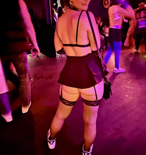 Married But Still Love Dressing Like A Slut At Festivals Nudes Festivalsluts Nude Pics Org