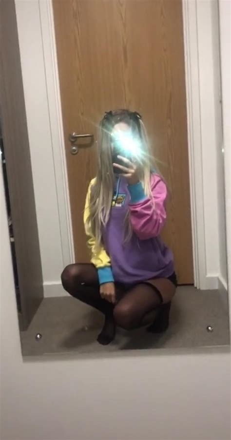 Would You Fuck Me Dm Me Scrolller