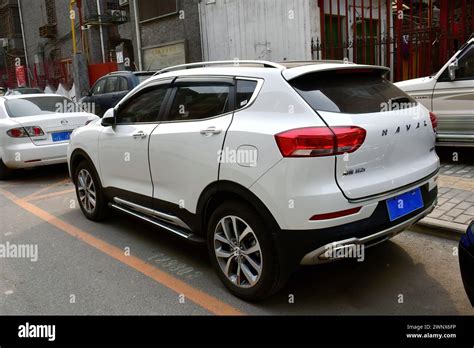 Haval H2s Hi Res Stock Photography And Images Alamy