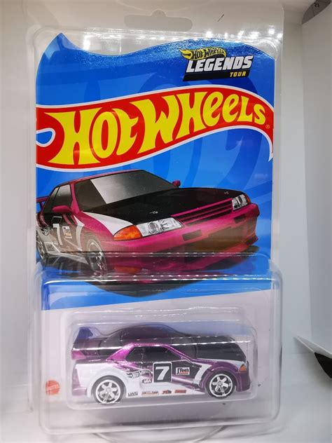 Hot Wheels Nissan Skyline GT R R32 Legends Tour Mint HCW06 K710 EBay