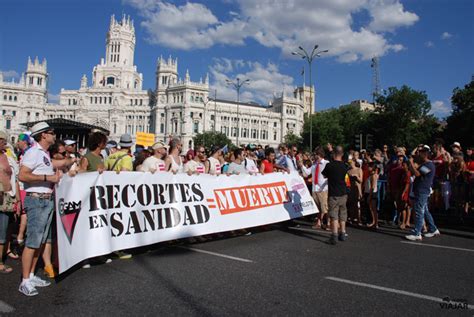 Fotogalería de la manifestación del Orgullo Gay en Madrid Objetivo Viajar