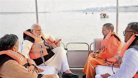 Pm Modi Calls For Sustainable Model For Cleaning Ganga Latest News