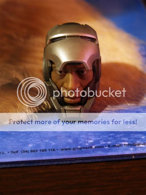 Figura War Machine Hot Toys