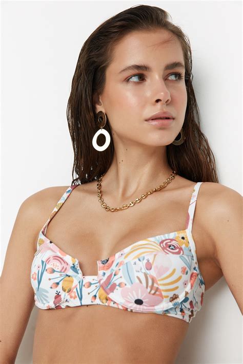 Trendyolm Lla Akay K Desenli Balenli Bikini St Tbess Bu Fiyat Yorumlar Trendyolmilla