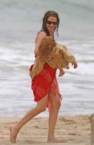Julia Roberts In A Stunning Bikini At A Beach In Hawaii 9 LACELEBS CO
