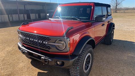 Hot Pepper Red In Various Lighting Conditions Bronco G Ford