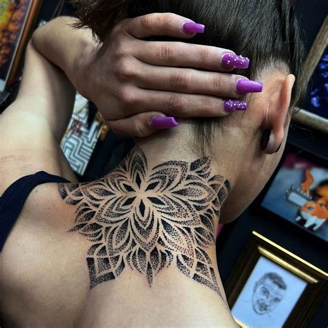 170 ideas de Tatuaje del cuello en 2025 | tatuaje del cuello, tatuajes