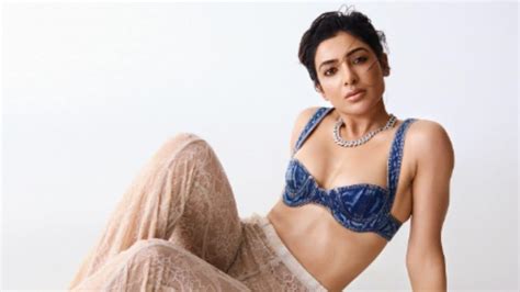 Sexy Samantha Ruth Prabhu Raises The Heat In Demin Bralette Sheer Pants Hot Photo Goes Viral