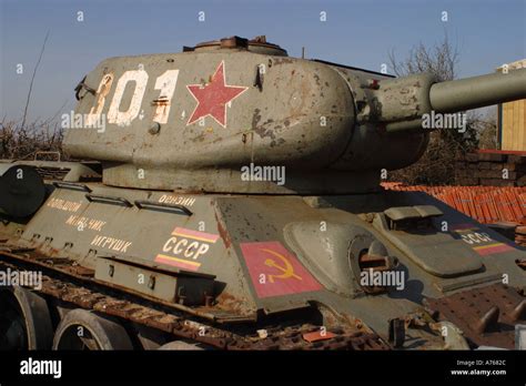 Former Soviet T 34 Tank For Sale In A Salvage Yard In Somerset Stock