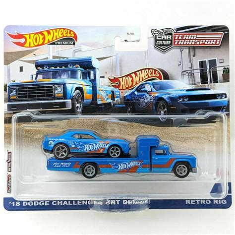 Hot Wheels Team Transport DODGE CHALLENGER W RETRO RIG