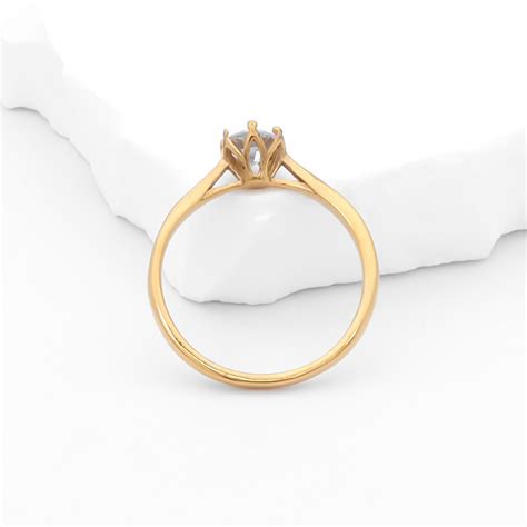 18k Gold Plated Cubic Zirconia Wedding Engagement Ring Glitters