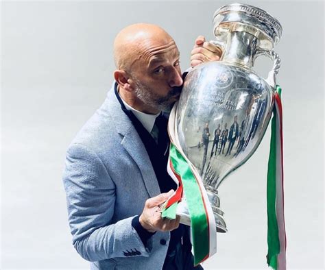 Gianluca Vialli librará una batalla contra el cáncer de páncreas La