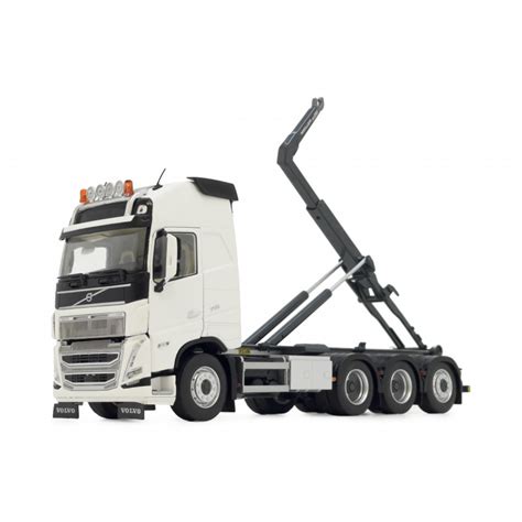 Camion Volvo Fh5 8x4 Ampirol Blanc M2235 01 Marge Models 132