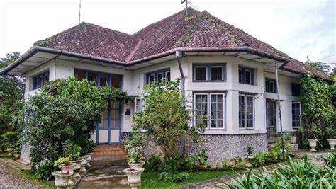 5 Model Rumah Jaman Dulu yang Estetis dan Historis
