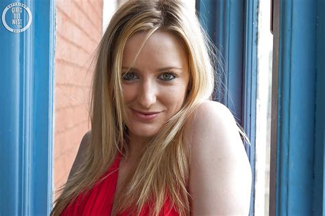 Amateur Blonde Roxy Fingers Her Beautiful Hole Porn Pictures Xxx Photos Sex Images