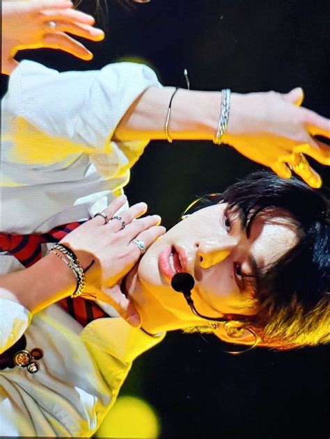 Ghim của gay nerd III trên Stray Kids 스트레이키즈