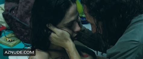 VELOCE COME IL VENTO NUDE SCENES AZNude