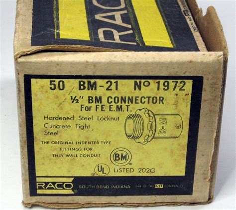 24 Lot Raco 1972 12 Indenter Emt Connector Pipe End To Box