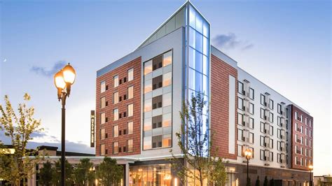 Hotel Photos | Hyatt Place Cleveland/Westlake/Crocker Park