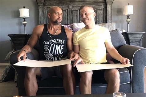 Insanity Fitness Trainer Shaun T And Husband Announce They Re Having