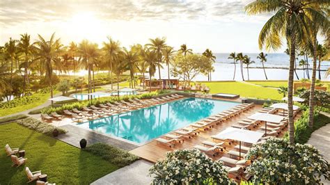 Mauna Lani Reopens: $1000 Resort Credit Offer