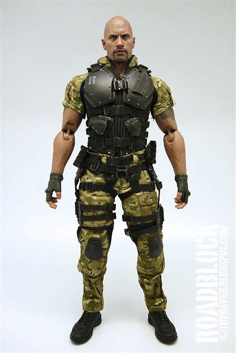 Toyhaven Review Hot Toys G I Joe Retaliation Dwayne Johnson As Roadblock Collectible