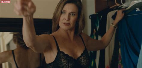 Brenda Strong Nude Pics Page