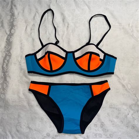 Triangl Neon Bikini Swimsuit Women S Fashion Swimwear Bikinis Swimsuits On Carousell