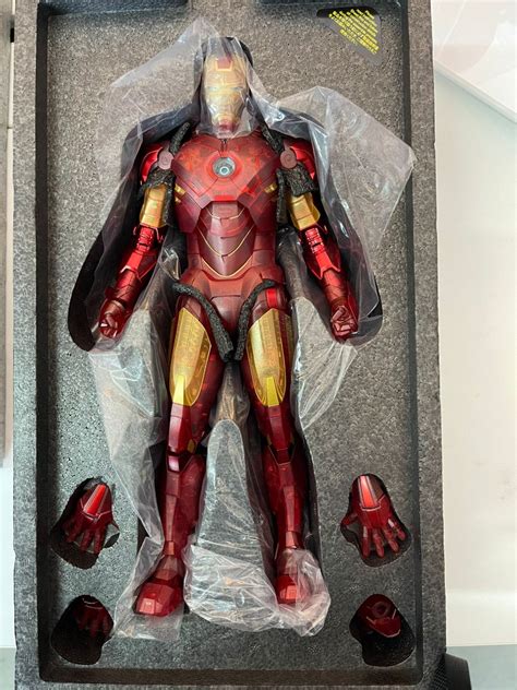 Hot Toys Iron Man Mark IV Holographic Version Hobbies Toys Toys Games On Carousell