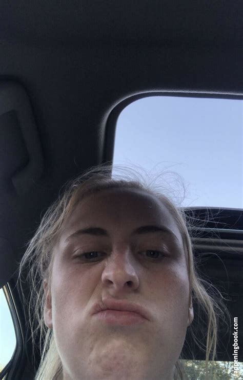 Olivia Green Useless Cum Bucket Nude OnlyFans Leaks Fappening FappeningBook