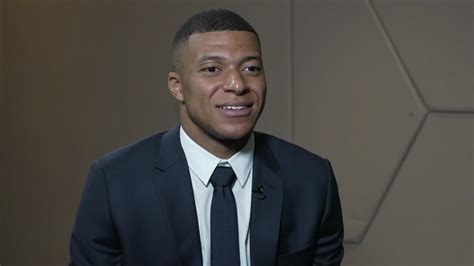 Kylian Mbappé Tells Cnn Sport Why He Stayed With Paris Saint Germain Cnn