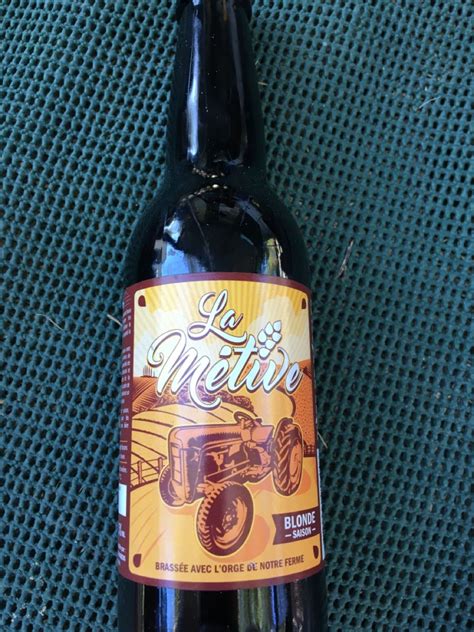 La Metive Blonde Cl La Muette