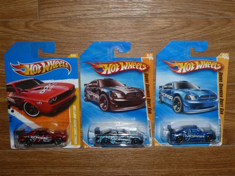 DODGE CHARGER CHALLENGER DRIFT CAR 台セット Hot Wheels ダッジ チャージャー チャレンジャー ドリフトカー ホットウィール 乗用車 売買された