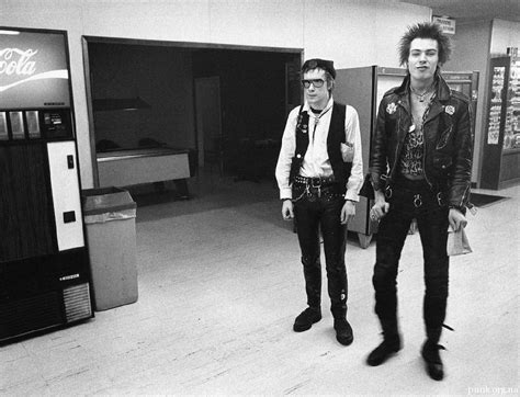 Початок панк культури це Sex Pistols Панк сайт Все самое интересное о жизни Панков