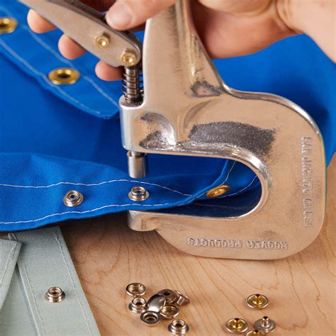 Pres N Snap® Installation Tool Sailrite
