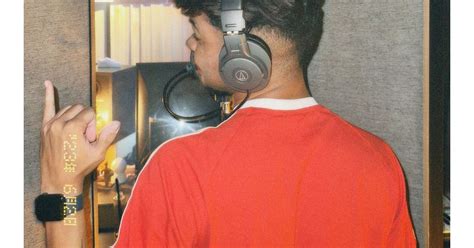 Jess Aguiar Ex Cantor Gospel Se Assume Gay E Sofre Homofobia Purebreak