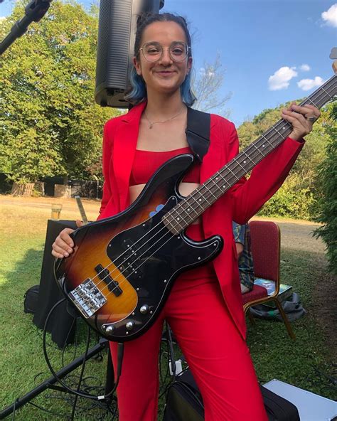 Nerdy Slut Eva Naked ShesFreaky