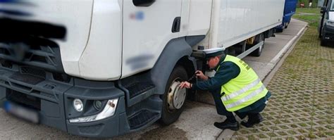 Mi Dzynarodowy Transport Z Niesprawnymi Hamulcami G Wny Inspektorat