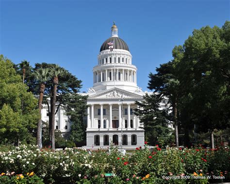 File:California State Capitol Building.jpg - Wikimedia Commons